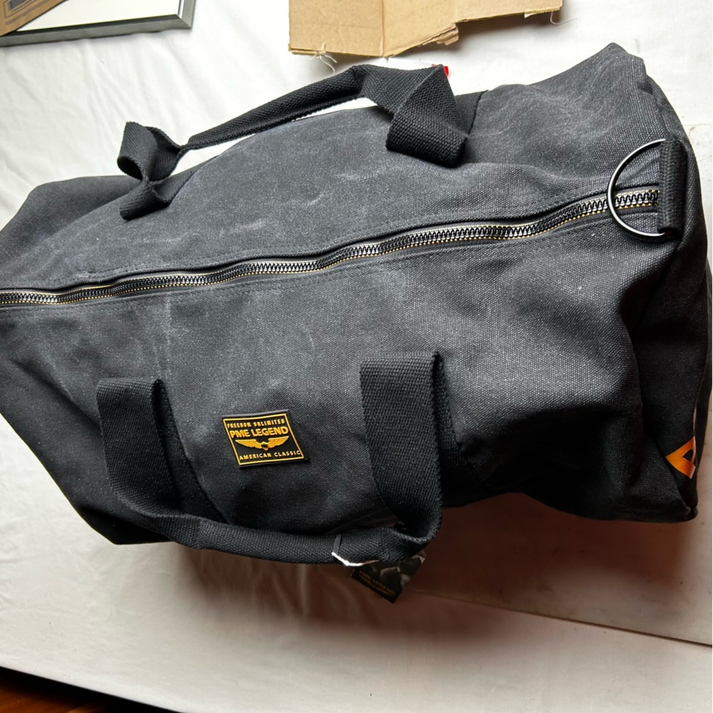 PME Legend Men's distressed Black Duffel Bag - Classic Travel Weekender - Picture 3 of 14
